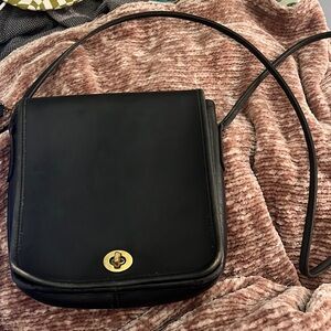 VTG 80’s Coach Leather Crossbody
